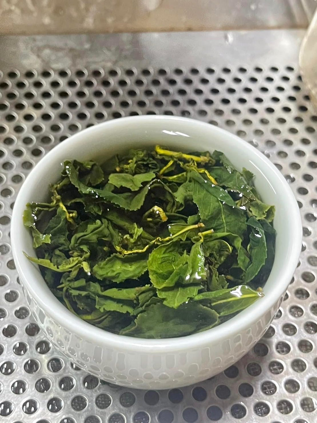 Xin Qing Tieguanyin Oolong Tea - Tie Guan Yin Iron Goddess Loose Leaf Taiwan High Mountain Oolong Tea 200g